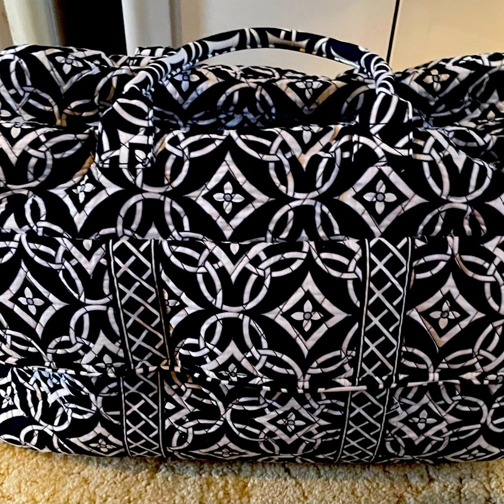 Vera Bradley Grand Travel Bag Over Night Weekend Black White XL no strap
